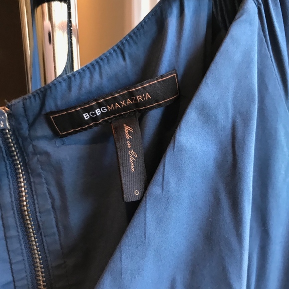 Dress - Picture 2 of 8